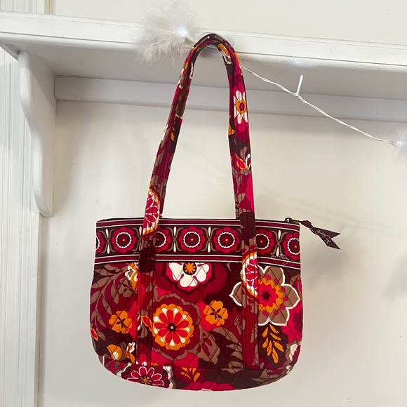 FINAL PRICE Vera Bradley Betsy Collection Bag - Picture 1 of 6